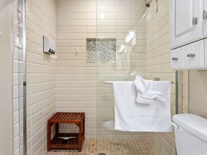 Khác 4 Spectacular Ocean Views and Coastal Charm - Inviting Beachfront Retreat