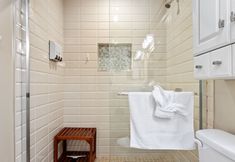 อื่นๆ 4 Spectacular Ocean Views and Coastal Charm - Inviting Beachfront Retreat