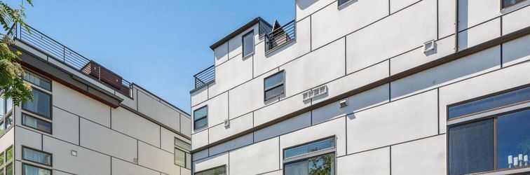 Lain-lain Rooftop Terrace and Historical Appeal - Charming Elegant Oasis