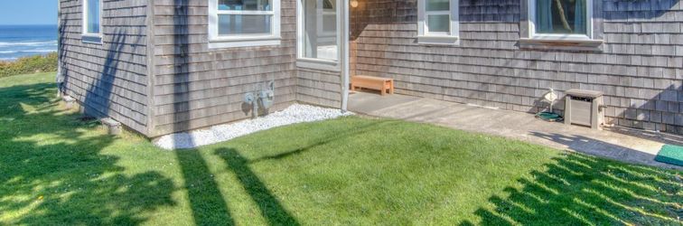 Others Oceanfront Deck and Cozy Interior - Charming Coastal Escape