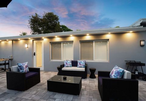 Lain-lain Tropical Oasis with Jacuzzi and Modern Kitchen - Stunning Retreat