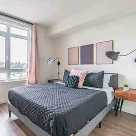 Logo12BR Penthouse | Deck, Gym | Bellevue | Sophari B,金郡公寓