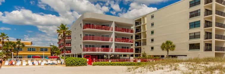 Others Heated Pool and Beach Views - Beautiful Coastal Retreat