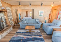 Khác 3 Spacious Deck and Cozy Living Area - Stunning Oceanfront Escape