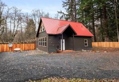 Lain-lain 2 Soothing Hot Tub and Spacious Loft - Serene Rustic Retreat