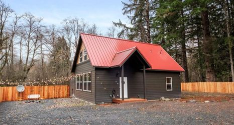 Lain-lain 2 Soothing Hot Tub and Spacious Loft - Serene Rustic Retreat
