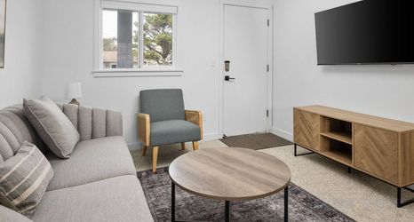 其他 2 Beachfront Access and Kitchenette Amenities - Charming Coastal Haven