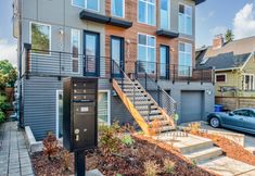 その他 2 Stunning Skyline Views and Rooftop Patio - Chic Urban Retreat