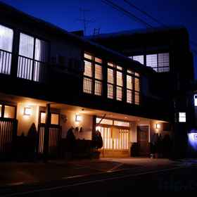 Hotel Exterior 1 เกสต์เฮาส์ โคนิชิยะ, โรงแรม & ที่พัก สถานีโทคามาจิ