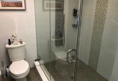 อื่นๆ 4 Secluded Beach Haven with Private Pool & Nightlife Access