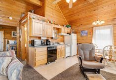 其他 7 Arrowhead Log Cabin Resort - Cuddly Bear Hideaway Cabin