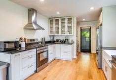 Others 7 Gorgeous Outdoor Deck and Separate Studio - Cozy Craftsman Escape