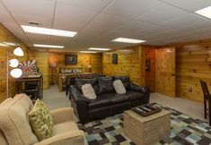 Others 5 Stone Fireplace and Game Room Experience - Gorgeous Oversized Cabin