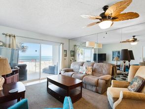 기타 4 Oceanfront Balcony and Dolphin Watching - Charming Coastal Retreat