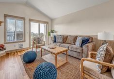 Others 6 Cozy Retreat - Fireplace, Kitchen, Beach Access, Games