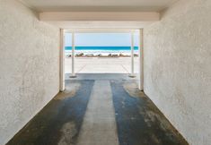 Lain-lain 3 Ocean View Balcony and Vintage Fireplace - Charming Coastal Retreat