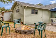 Others 4 Enchanting Lake Views and Cozy Fire Pit - Charming Coastal Retreat