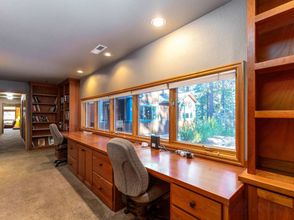 其他 4 4 Bed/ 3 Bath, Pet Friendly, River Access , 5 Minutes to Village