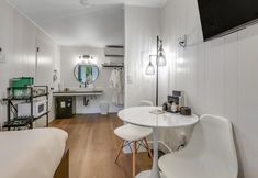 Lain-lain 3 Ground-floor hiker's studio with mountain views & fast WiFi - dog-friendly