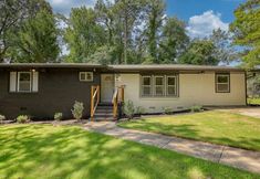 Others 2 Serene Haven - Cozy Living, Media-Ready Lounge