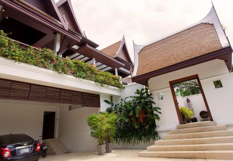 Others Vichuda Hills by Resava