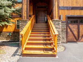 Others 4 River Access and Private Hot Tub - Stunning Mountain Lodge