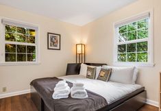 其他 7 Spacious Home, Games, A/C, Gourmet Kitchen - Charming Escape