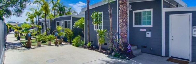 Lain-lain Charming Cottage with Cozy Patio and Fire Pit - Inviting Beach Retreat