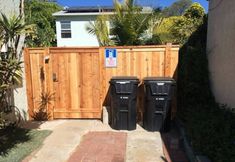 기타 7 Luxurious Amenities and Private Deck - Stylish Retreat