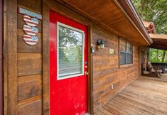 其他 3 Charming Cabin with Hot Tub and Grill - Inviting Mountain Retreat