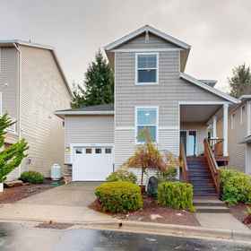 Logo1Modern Ocean Highlands home with Netarts Bay & ocean views, fireplace - dogs OK,梅厄斯角州立公园飯店