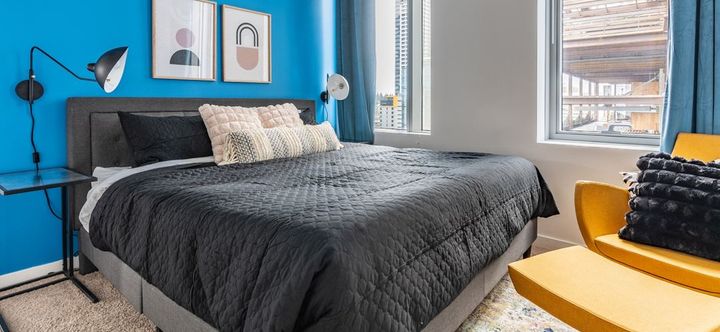 Others 2 2BR | Rooftop, Pool & Gym | Bellevue | Sophari A