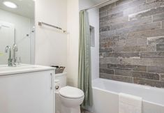 Others 3 Rooftop Deck and Modern Amenities - Charming Townhouse Haven