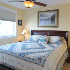 Logo 1 Stunning Private Balcony Hot Tub and Ocean Views - Elegant Retreat, Roads End State Recreation Site Hotels