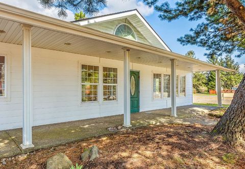 其他 Charming Getaway with Hot Tub and Spacious Patio - Delightful Family Retreat