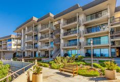 Others 2 Ocean Vistas and Luxurious Amenities - Exquisite Coastal Retreat