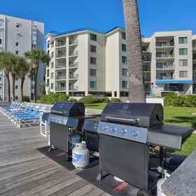 Hotel Interior/Public Areas 1 Heated Pool and Stunning Beach Views - Exquisite Gulf Front Oasis, 埃克德学院 酒店