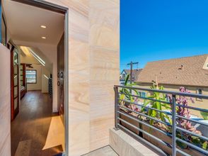 อื่นๆ 4 Rooftop Patio and Custom Home Design - Stunning Architectural Haven