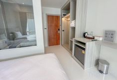 Others 7 SEAQUEEN The Pool ,Koh Samed