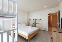 Others 2 Forfam at Ekkamai