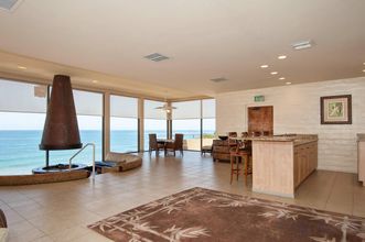 Others 4 Breathtaking Ocean Views and Elegant Interiors - Stunning Coastal Retreat