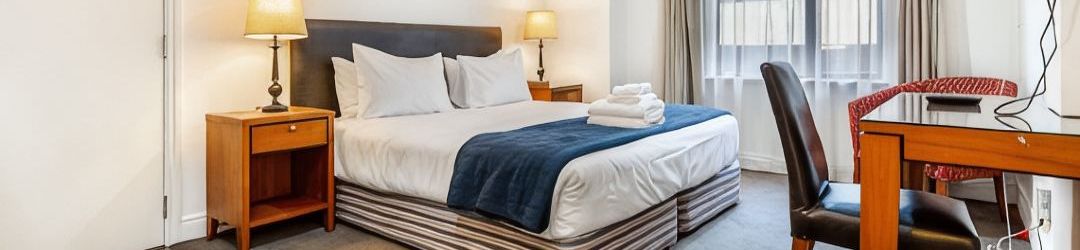 Others Cosy Studio on Queen Street!