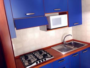 기타 Elegant Two Story Apartment Near the Beach