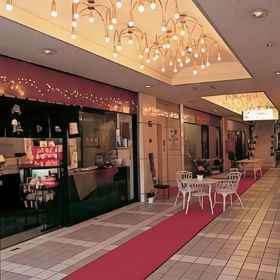 Hotel Interior/Public Areas 1 샹그릴라 츠루오카, Red Lobster 호텔