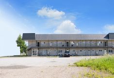 Others 2 Apartment 3Ldk Charter Monday Sun