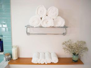 Others 4 Stunning Mountain Views and Cozy Amenities - Gorgeous Charming Retreat