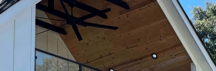 其他 Contemporary Oasis with Private Deck Patio - Upscale Luxury