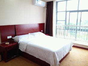 Lainnya 4 Ensi Hostel