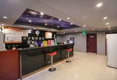 Others 7 Pomi Cinema Hotel (Chengdu Chadianzi Bus Station)