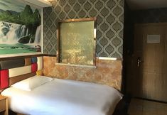 Others 7 Meicun Chain Hostel (Shanghai Ninghong Road)